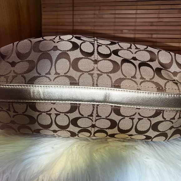 COACH Penelope Signature C Bag - Picture 4 of 12